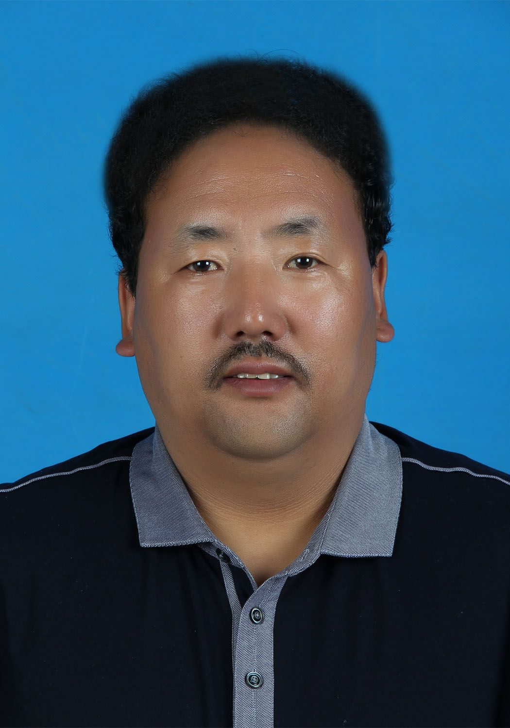 县委常委,县政府党组副书记,副县长 我的简历 旦正道吉
